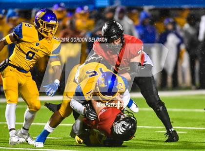 Thumbnail 1 in La Vega vs. Argyle (UIL 4A Quarterfinal) photogallery.
