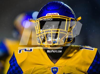Thumbnail 2 in La Vega vs. Argyle (UIL 4A Quarterfinal) photogallery.