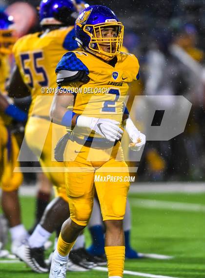 Thumbnail 1 in La Vega vs. Argyle (UIL 4A Quarterfinal) photogallery.