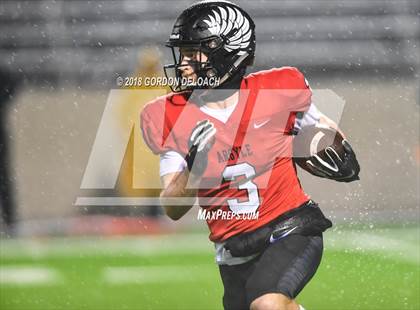 Thumbnail 3 in La Vega vs. Argyle (UIL 4A Quarterfinal) photogallery.