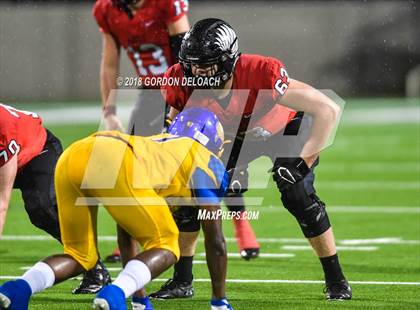 Thumbnail 2 in La Vega vs. Argyle (UIL 4A Quarterfinal) photogallery.