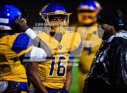 Thumbnail 1 in La Vega vs. Argyle (UIL 4A Quarterfinal) photogallery.