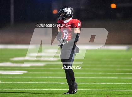 Thumbnail 3 in La Vega vs. Argyle (UIL 4A Quarterfinal) photogallery.