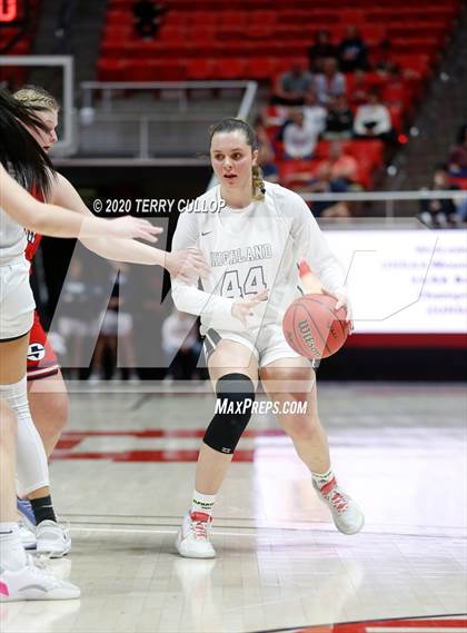 Thumbnail 1 in Springville vs. Highland (UHSAA 5A Final) photogallery.