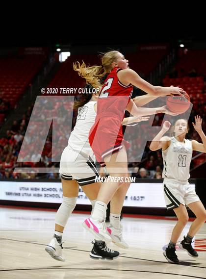 Thumbnail 1 in Springville vs. Highland (UHSAA 5A Final) photogallery.
