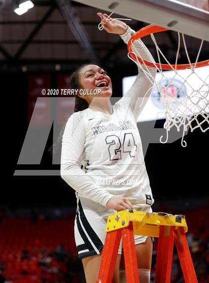 Thumbnail 3 in Springville vs. Highland (UHSAA 5A Final) photogallery.