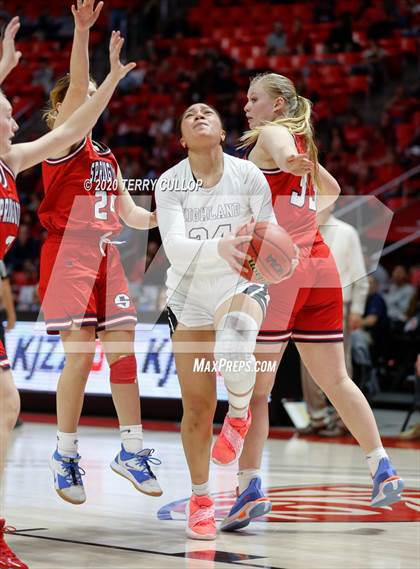 Thumbnail 2 in Springville vs. Highland (UHSAA 5A Final) photogallery.