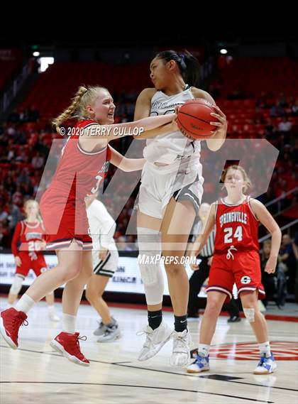 Thumbnail 2 in Springville vs. Highland (UHSAA 5A Final) photogallery.