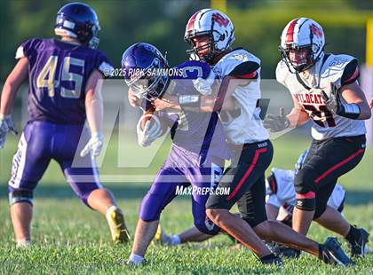 Thumbnail 1 in New London @ Millersport photogallery.