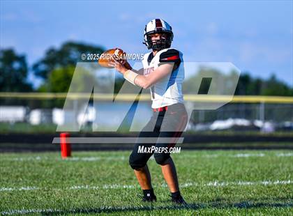 Thumbnail 2 in New London @ Millersport photogallery.