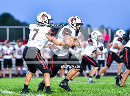 Thumbnail 1 in New London @ Millersport photogallery.