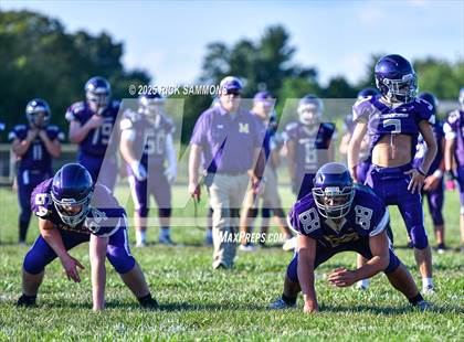 Thumbnail 2 in New London @ Millersport photogallery.