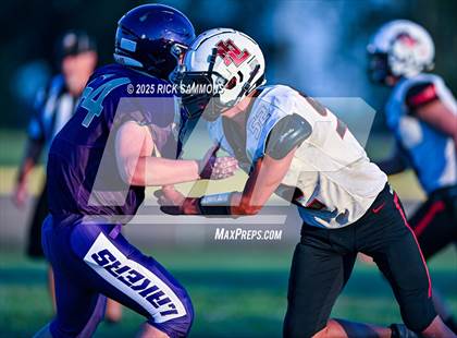 Thumbnail 1 in New London @ Millersport photogallery.