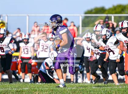 Thumbnail 2 in New London @ Millersport photogallery.