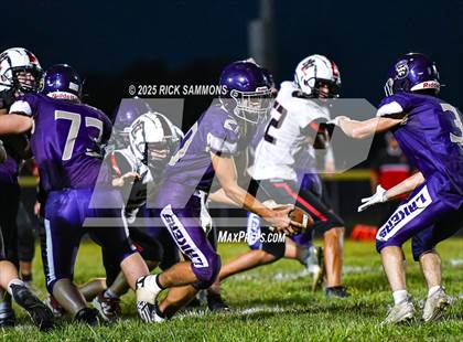 Thumbnail 2 in New London @ Millersport photogallery.