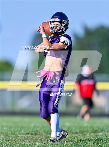 Thumbnail 3 in New London @ Millersport photogallery.