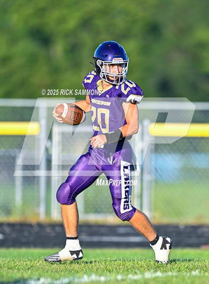 Thumbnail 1 in New London @ Millersport photogallery.