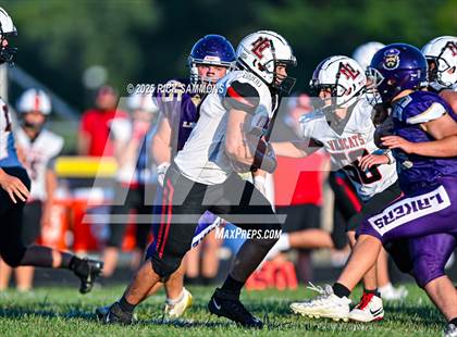 Thumbnail 2 in New London @ Millersport photogallery.