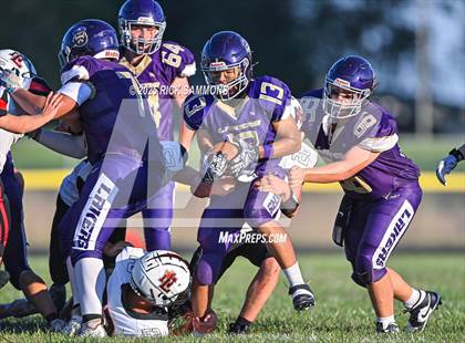 Thumbnail 2 in New London @ Millersport photogallery.