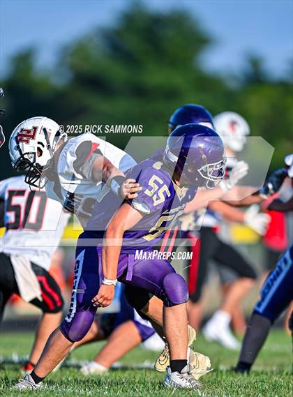 Thumbnail 1 in New London @ Millersport photogallery.