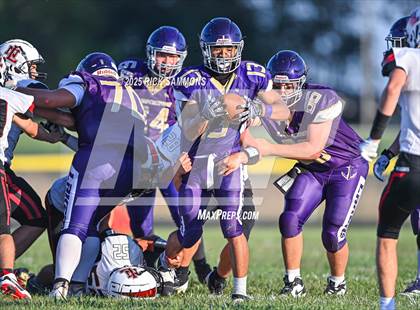 Thumbnail 1 in New London @ Millersport photogallery.