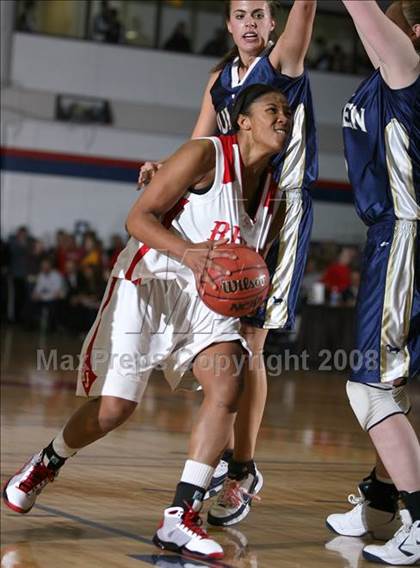 Thumbnail 1 in Regis Jesuit @ Mullen photogallery.