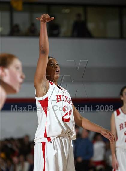 Thumbnail 1 in Regis Jesuit @ Mullen photogallery.