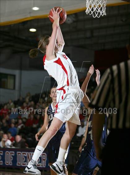 Thumbnail 2 in Regis Jesuit @ Mullen photogallery.