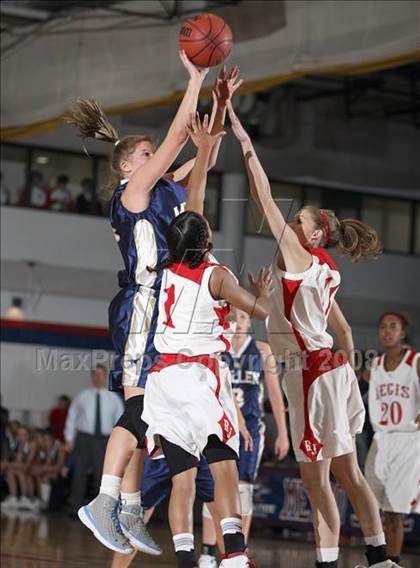 Thumbnail 2 in Regis Jesuit @ Mullen photogallery.