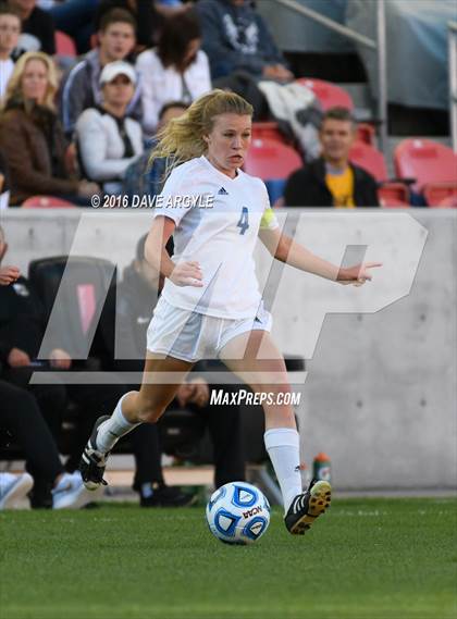 Thumbnail 1 in Fremont vs. Davis (UHSAA 5A Final) photogallery.