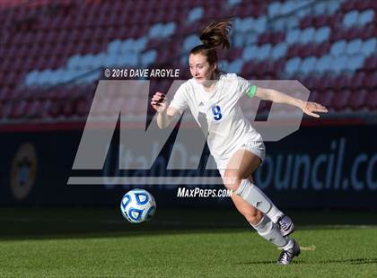 Thumbnail 2 in Fremont vs. Davis (UHSAA 5A Final) photogallery.