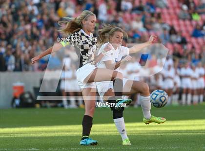 Thumbnail 3 in Fremont vs. Davis (UHSAA 5A Final) photogallery.