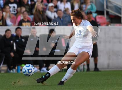 Thumbnail 3 in Fremont vs. Davis (UHSAA 5A Final) photogallery.