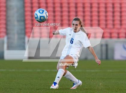 Thumbnail 2 in Fremont vs. Davis (UHSAA 5A Final) photogallery.