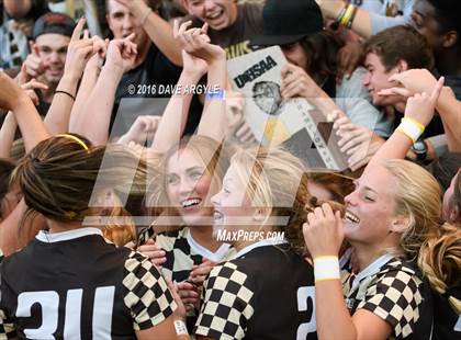 Thumbnail 2 in Fremont vs. Davis (UHSAA 5A Final) photogallery.