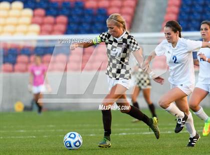 Thumbnail 3 in Fremont vs. Davis (UHSAA 5A Final) photogallery.