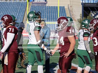 Thumbnail 1 in Leicester vs. Abington (MIAA D7 Final) photogallery.