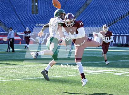 Thumbnail 2 in Leicester vs. Abington (MIAA D7 Final) photogallery.