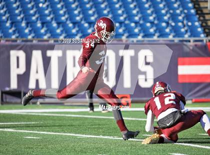 Thumbnail 1 in Leicester vs. Abington (MIAA D7 Final) photogallery.