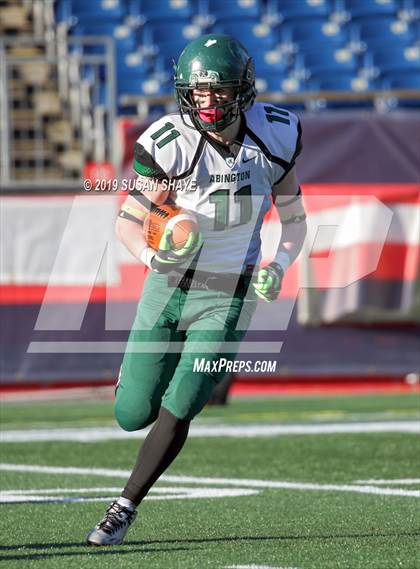 Thumbnail 2 in Leicester vs. Abington (MIAA D7 Final) photogallery.
