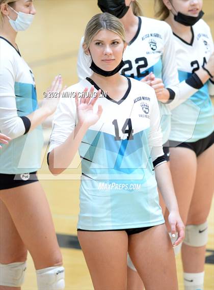 Thumbnail 2 in Foothill @ Aliso Niguel photogallery.