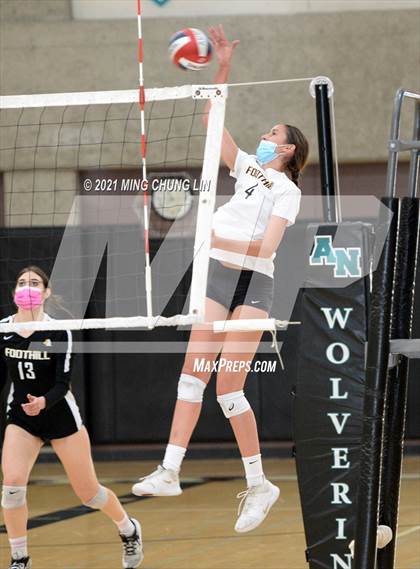 Thumbnail 2 in Foothill @ Aliso Niguel photogallery.
