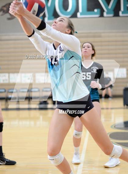 Thumbnail 2 in Foothill @ Aliso Niguel photogallery.