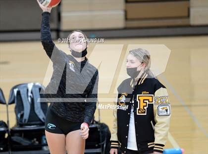 Thumbnail 1 in Foothill @ Aliso Niguel photogallery.