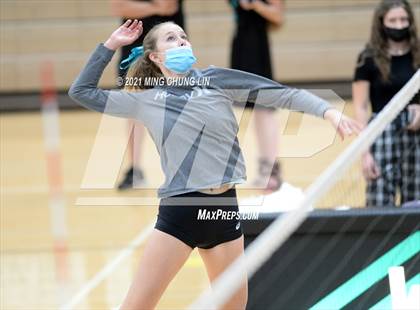 Thumbnail 1 in Foothill @ Aliso Niguel photogallery.