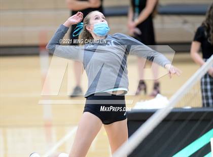 Thumbnail 2 in Foothill @ Aliso Niguel photogallery.