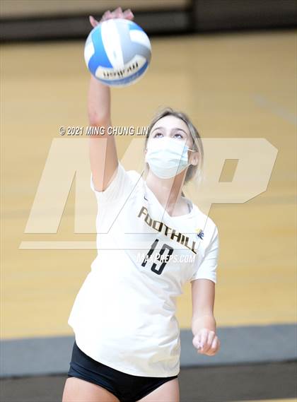 Thumbnail 3 in Foothill @ Aliso Niguel photogallery.