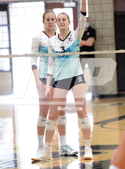Thumbnail 2 in Foothill @ Aliso Niguel photogallery.