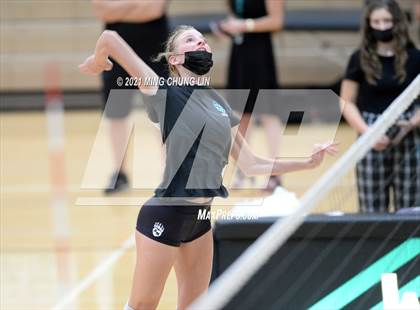 Thumbnail 3 in Foothill @ Aliso Niguel photogallery.