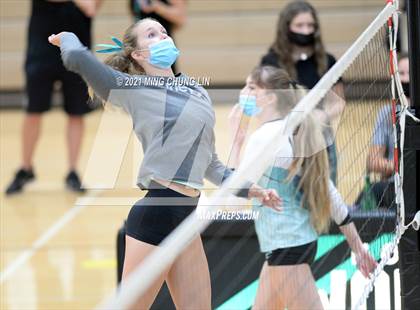 Thumbnail 3 in Foothill @ Aliso Niguel photogallery.